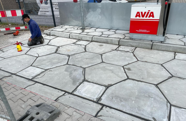 Völkers im Tankstellenbau: Handwerkliche Präzision und Fachkenntnisse in jeder Phase des Bauprozesses.